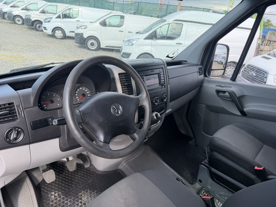 VOLKSWAGEN Crafter 2016 — imagine 5