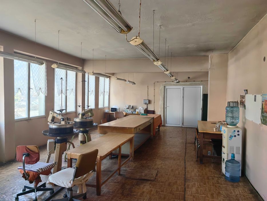 Продава се Промишлена сграда в София, 7-ми 11-ти километър - 520 кв.м за 400 €/кв.м - Снимка #14