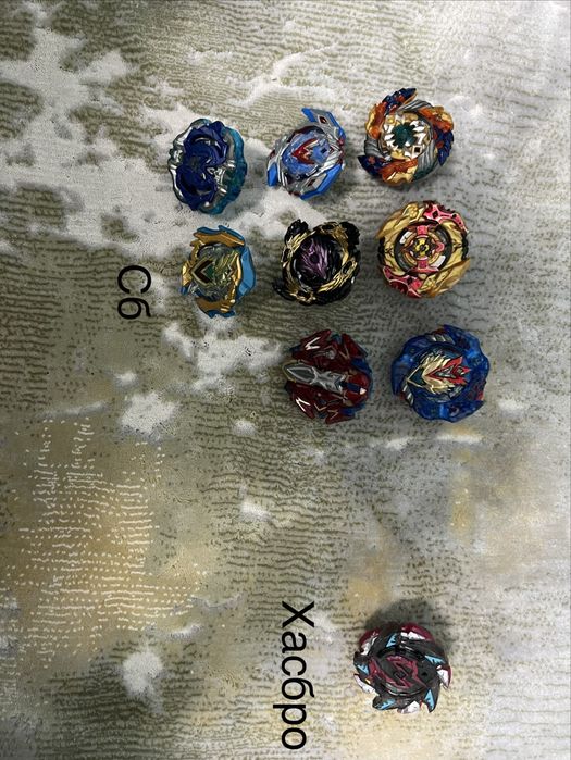 Продаю бейблейды