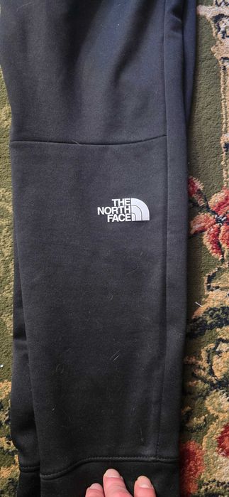 Pantaloni North Face