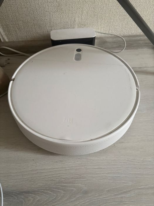 Продам робот-пылесос