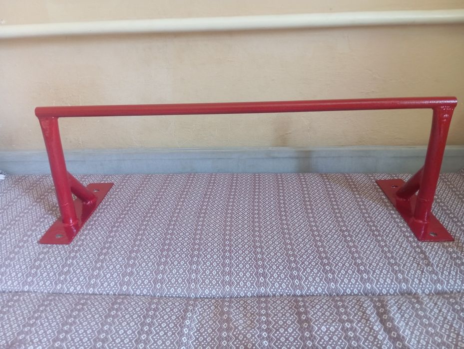 Продам настенный турник
