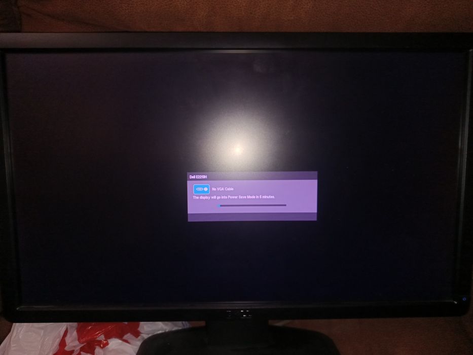 Монитор Dell 21.5inch E2213HB