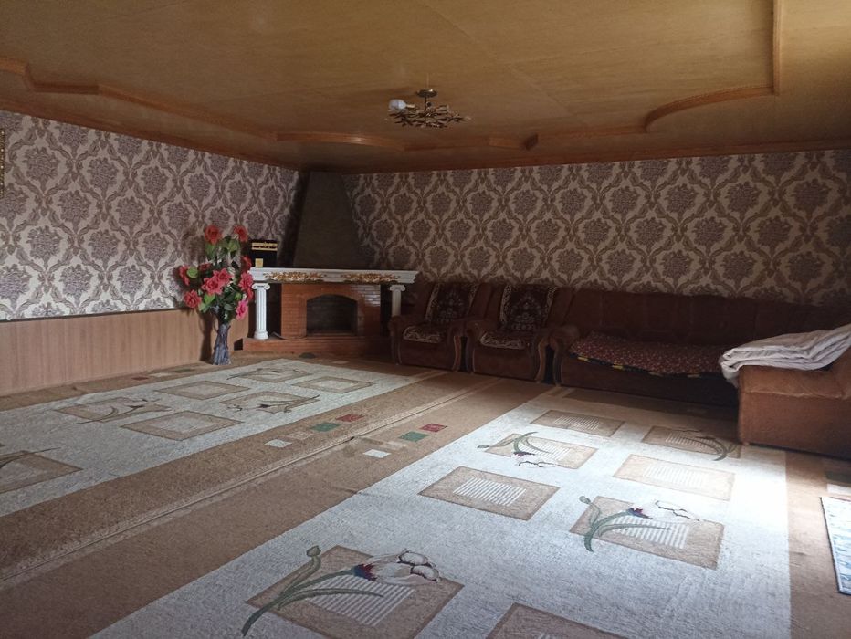 Ikki qavatli hovli uy