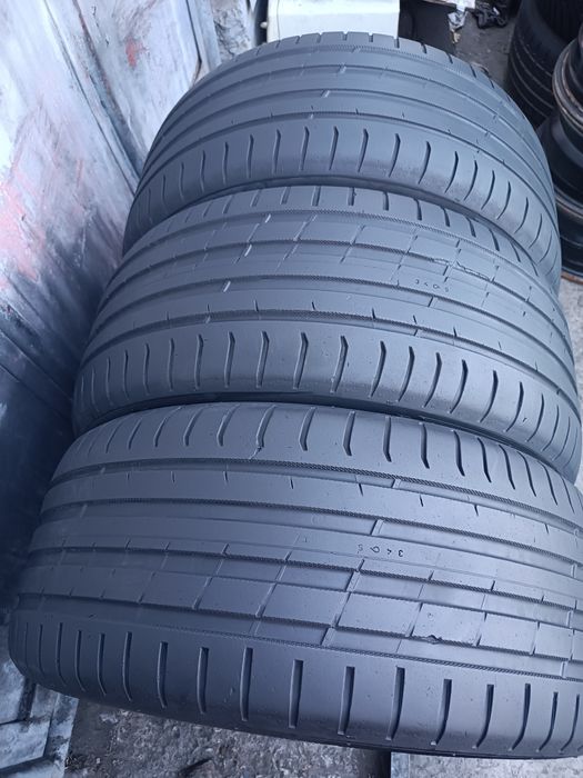 245/45/18 Nokian Дот 0722