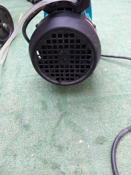 Vând motor de cada cu hidromasaj