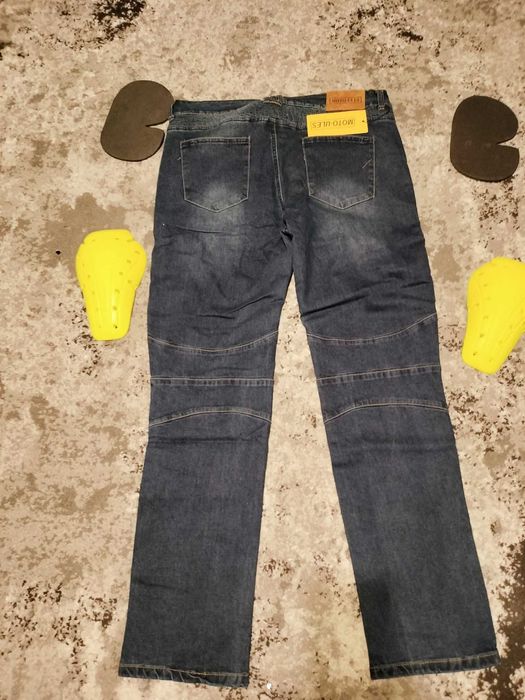 Blugi moto NOI cu protectii pentru genunchi si solduri
