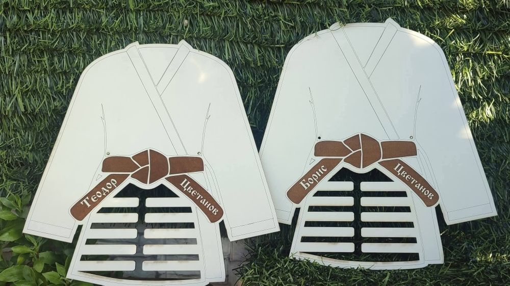 Поставка за медали,купи, грамоти.