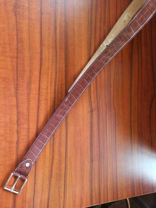 Колани Tommy Hilfiger , sOliver...