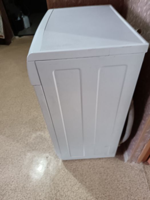 Продам стиральную машинку