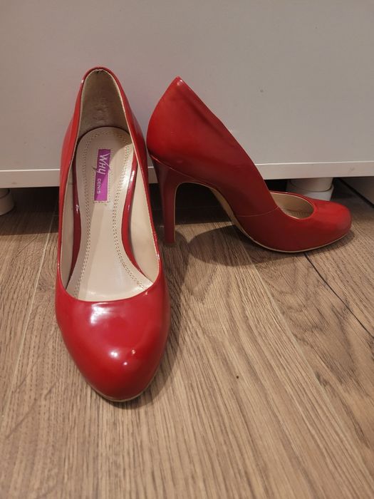 Vând pantofi Why Denis