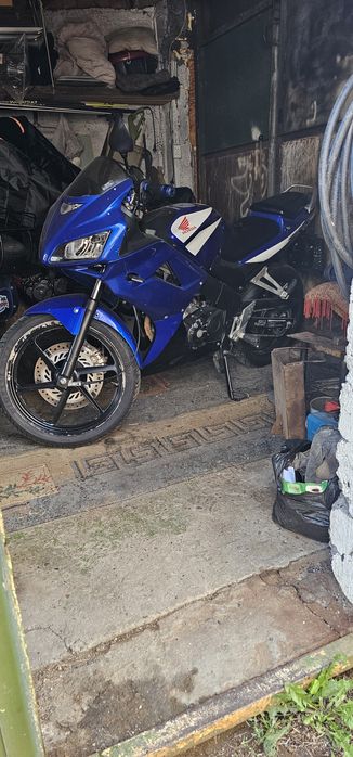 Продам Honda CBR 125 R