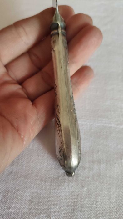 Масивни посребрени ножове от мелхиор