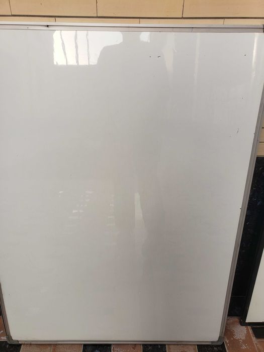 Магнитно маркерная доска