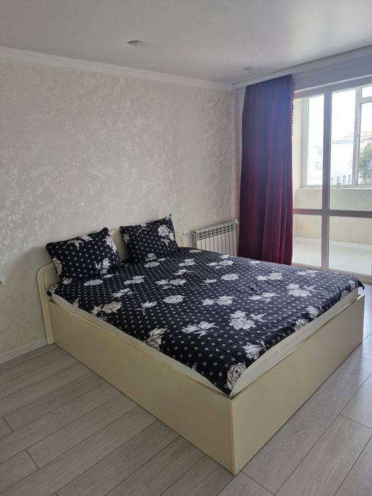 1-2ком На 8мкр 11мкр Возле Остановки