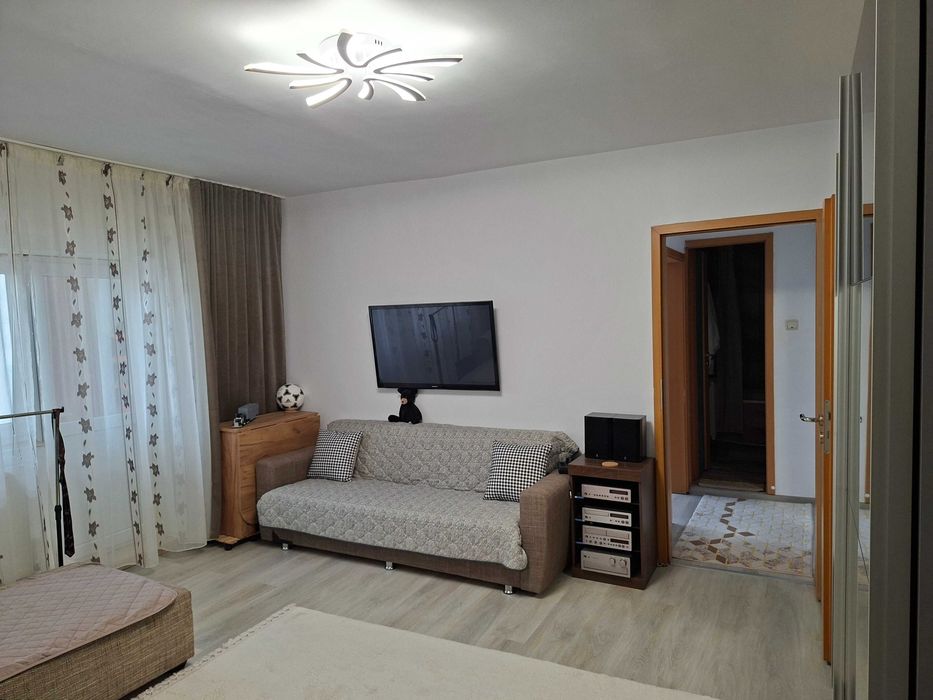 Închiriere apartament 2 camere