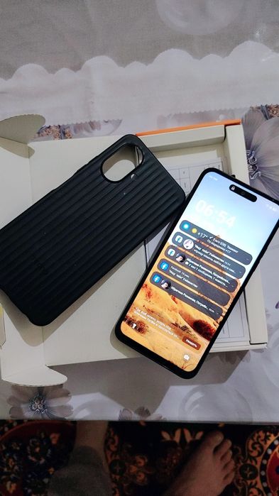 Продам телефон Tecno Spark Go 2 новый 1 месяц пользования 128гб