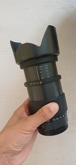 Obiectiv Tamron pentru canon