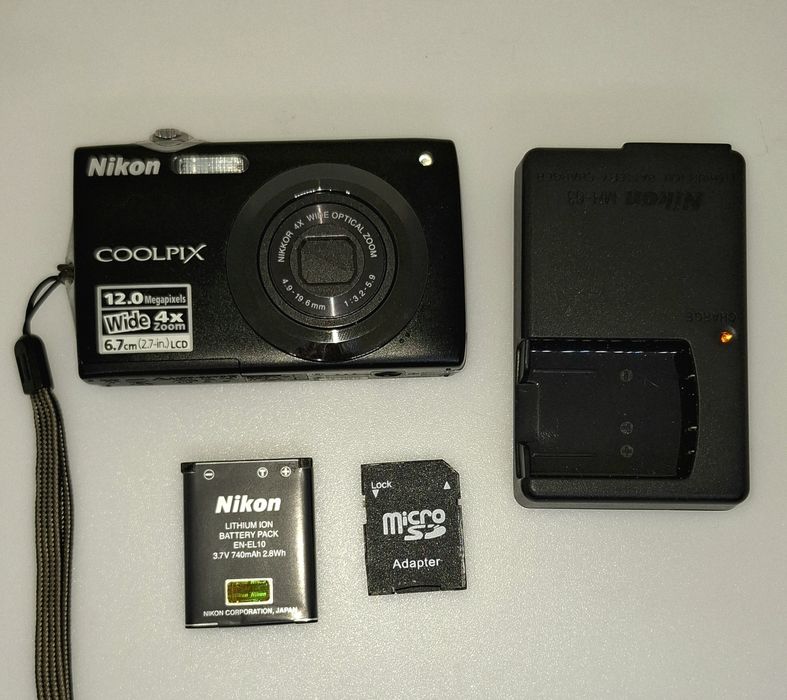 Nikon Coolpix S3000 компактен дигитален фотоапарат