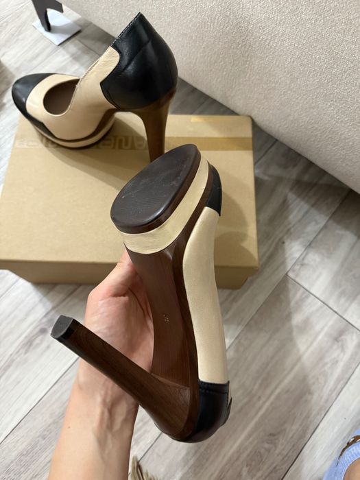 Продам туфли кожа 39 р