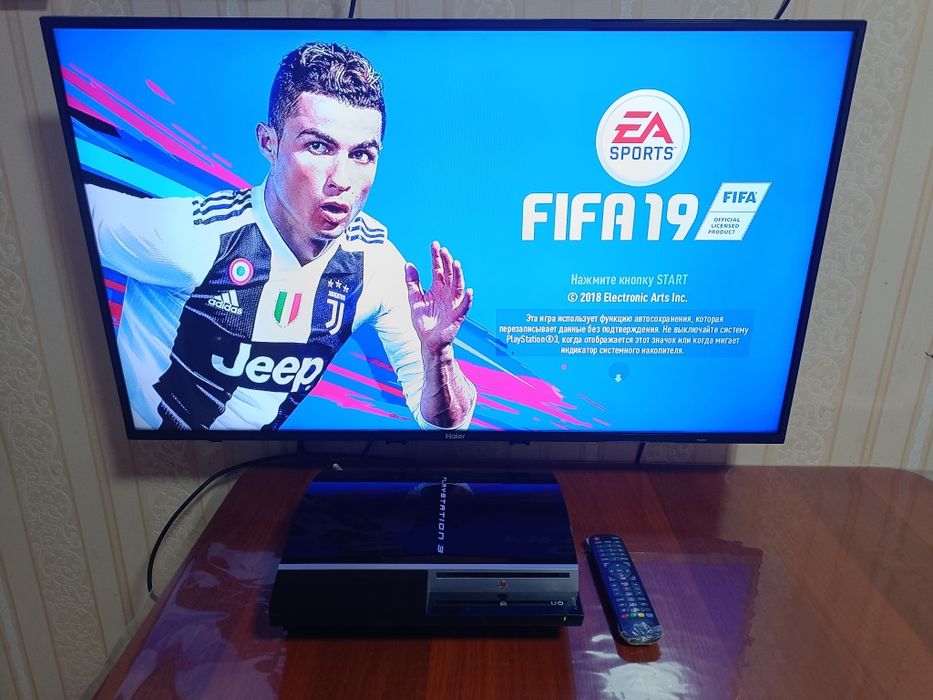 Sony ps3 + 150 игр + телевизор 43"