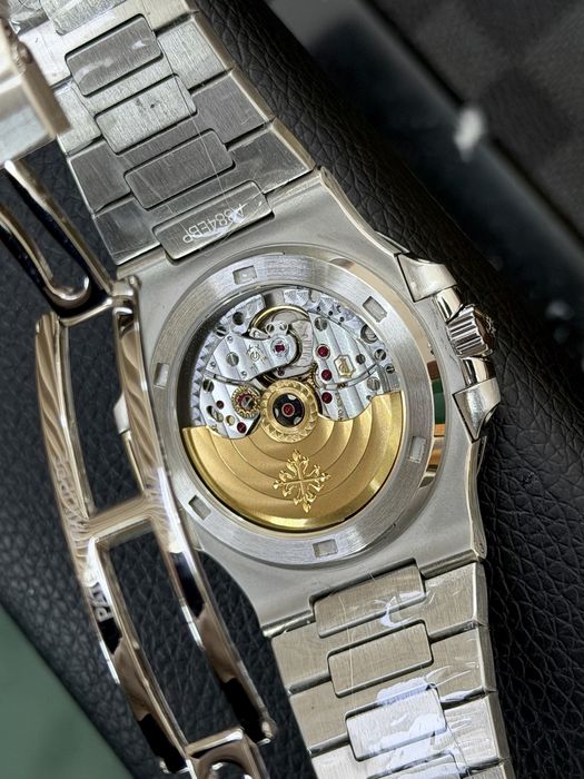 Patek Philippe Nautilus 5711A Blue