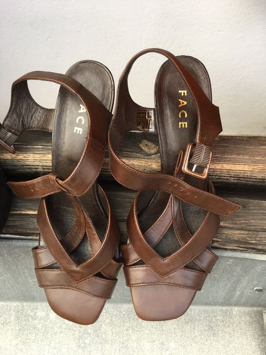 Кожени сандали, в отлично състояние, номер 39