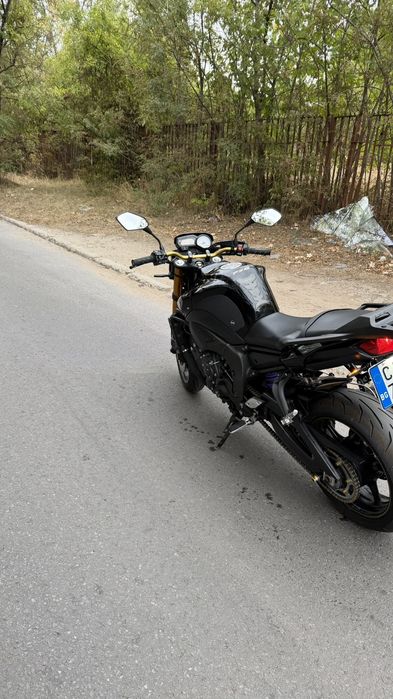 Yamaha FZ8 Akrapovic