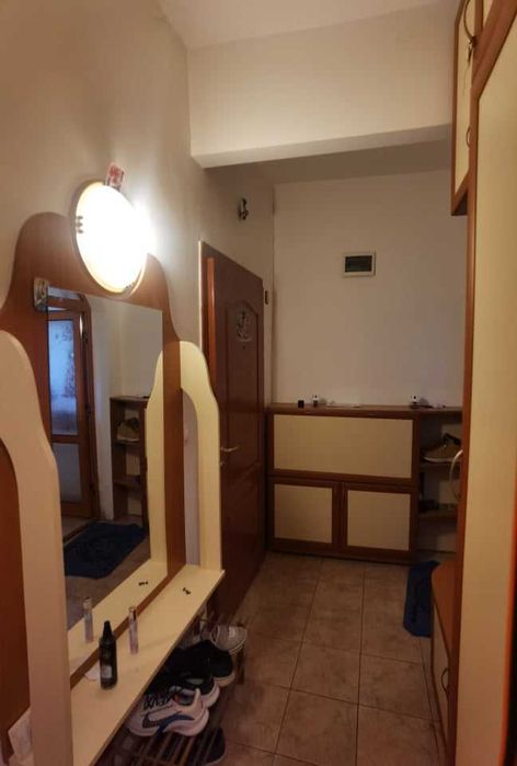 Продава се Тристаен апартамент в Разград, Център - 74 кв.м за 1723 €/кв.м - Снимка #3