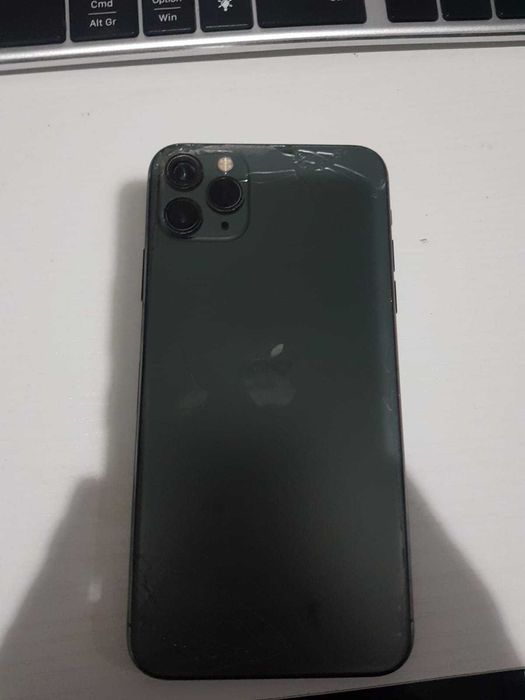 iPhone 11 Pro Max 64GB Space Grey -  iOS 26