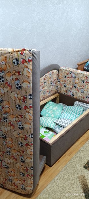Раскладной диванчик