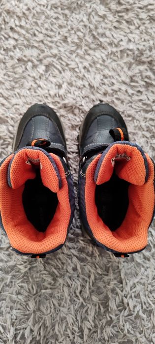 Vând cizme copii geox 28