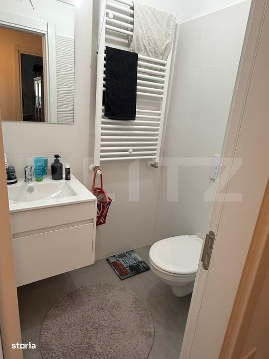 Apartament cu 3 camere, 84 mp, parcare subterana, zona - Tractorul