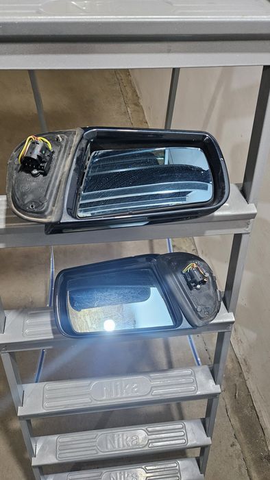 Зеркала левыи и правыи для Мерседес 210 дорест