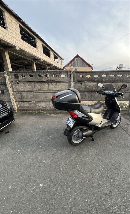 Scuter Piaggio 125cc