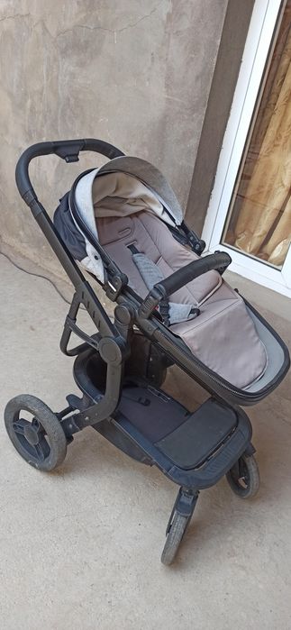 Коляска три в одном трансформер почти в идеальном состоянии мало польз