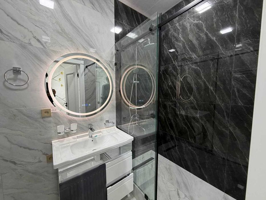 3х комнатная квартира на 7 этаже 97кв/м, в Самарканде