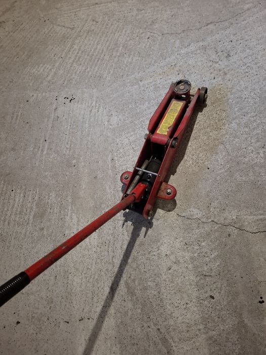 Хидравличен крик - крокодил