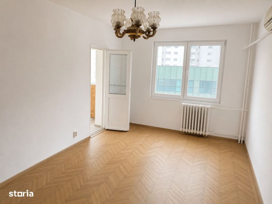 Apartament 3 camere, balcon, 2 băi,an 1984-Dristor