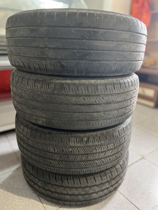 Срочно продоется ЛЕТНИЕ ШИНЫ