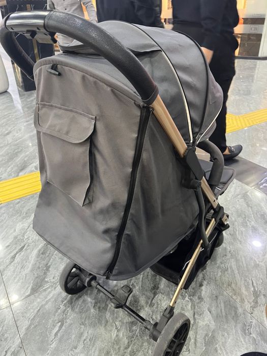 Детская коляска.