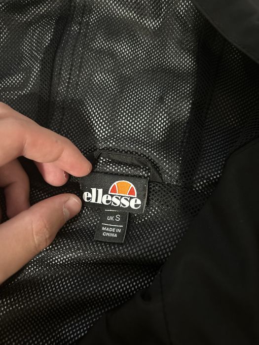Ветровка ellesse mont 2