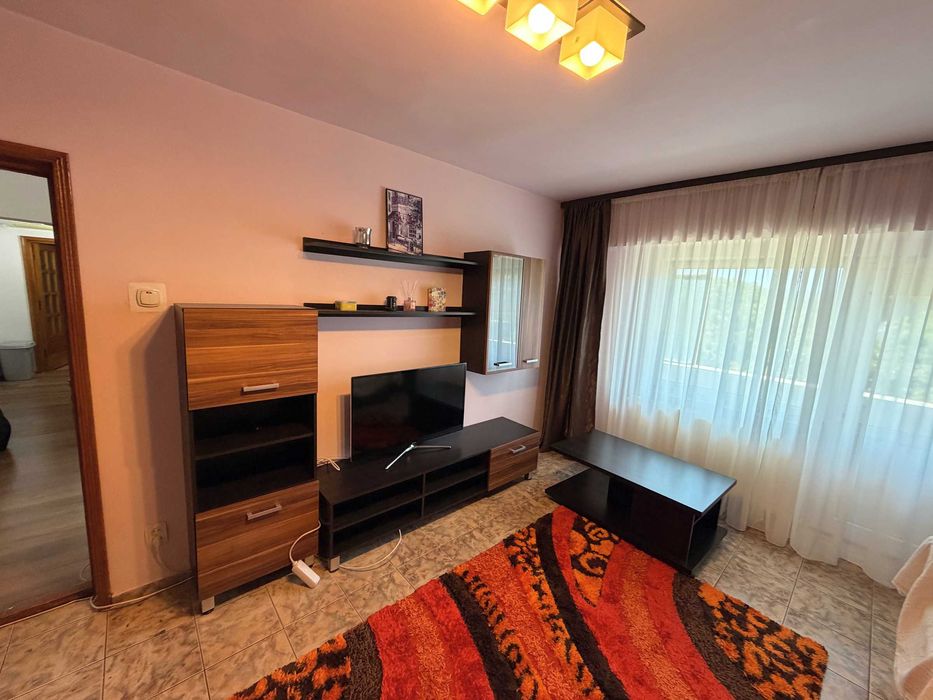 Închiriez Apartament 3 camere, Faleză Nord – zona Reyna | Direct proprietar — fotografia 2