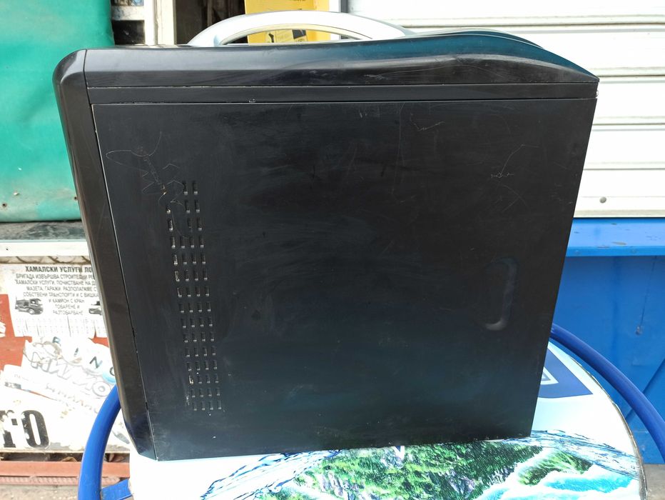 Продавам Перфектен Компютър с Монитор