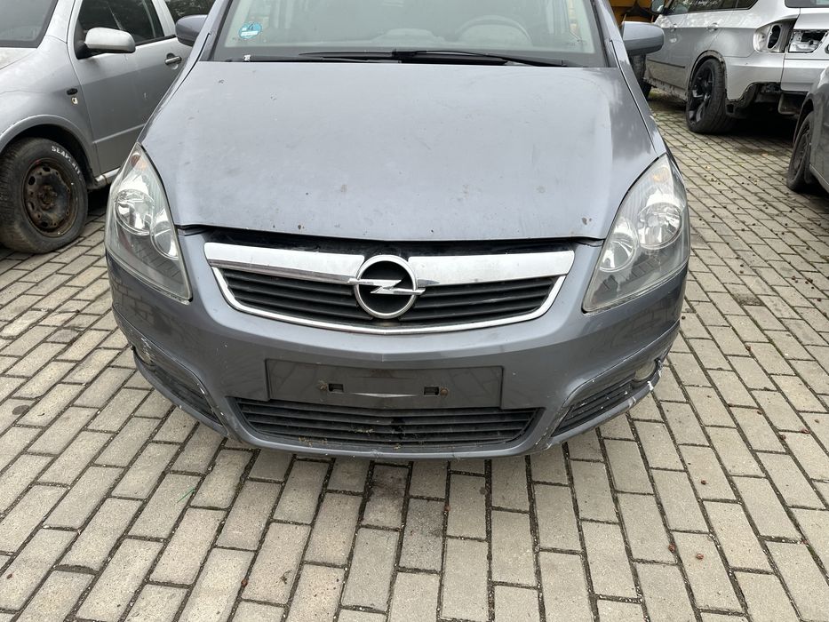 Bara fata opel zafira 2008