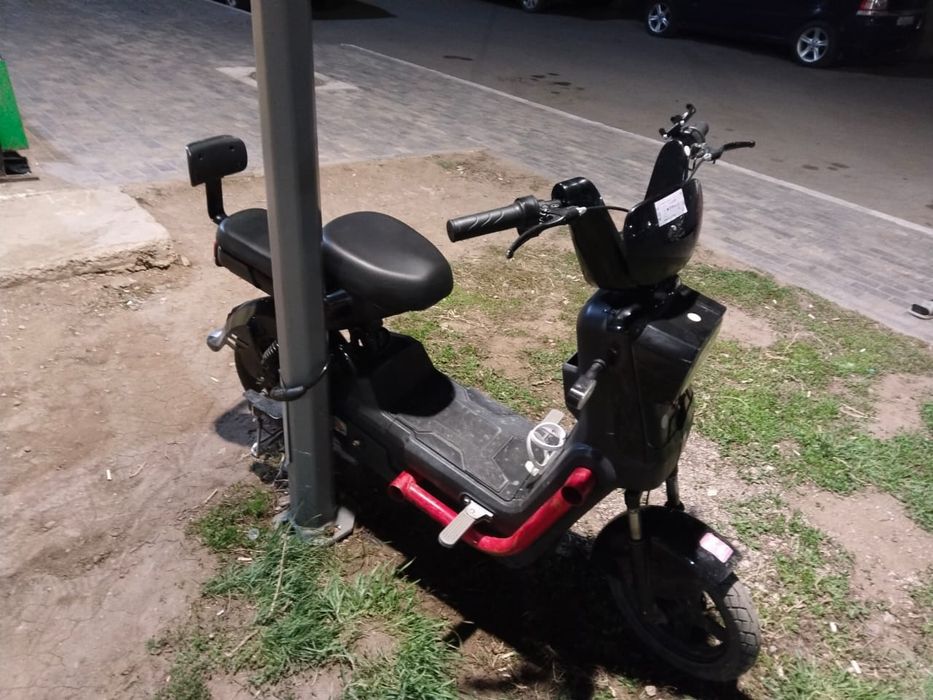 Продам электро-мопед