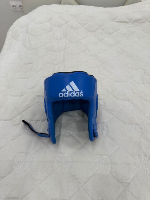 Продам боксерский шлем