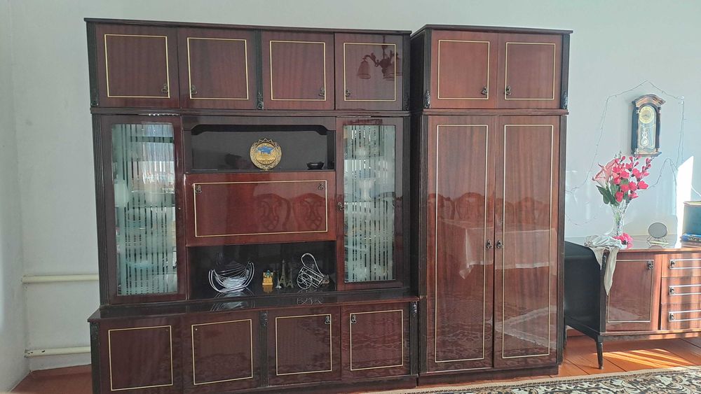 Мебельный гарнитур