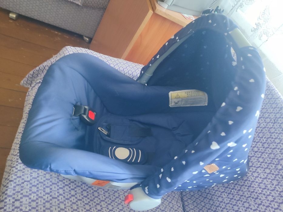 Продам автолюльку