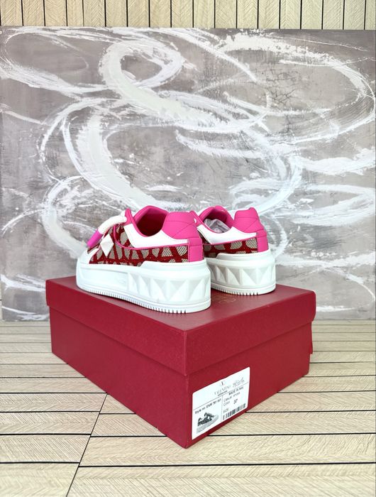Valentino One Stud Pink